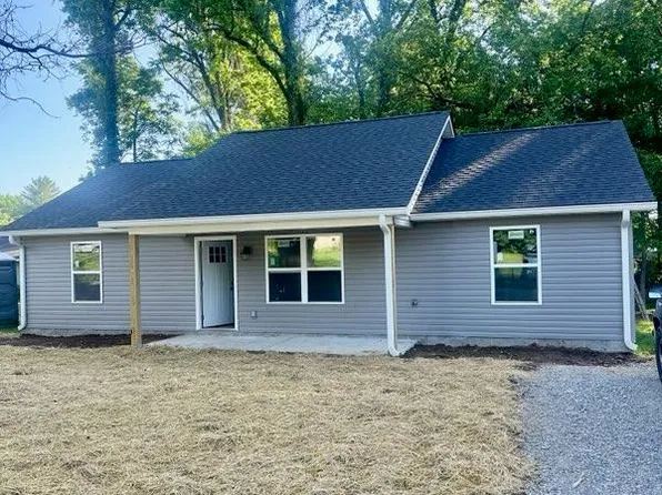 204 E Peter Ave, Monterey, TN 38574