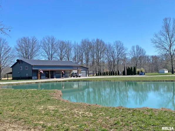 4623 S Cj Heck Rd, Salem, IL 62881