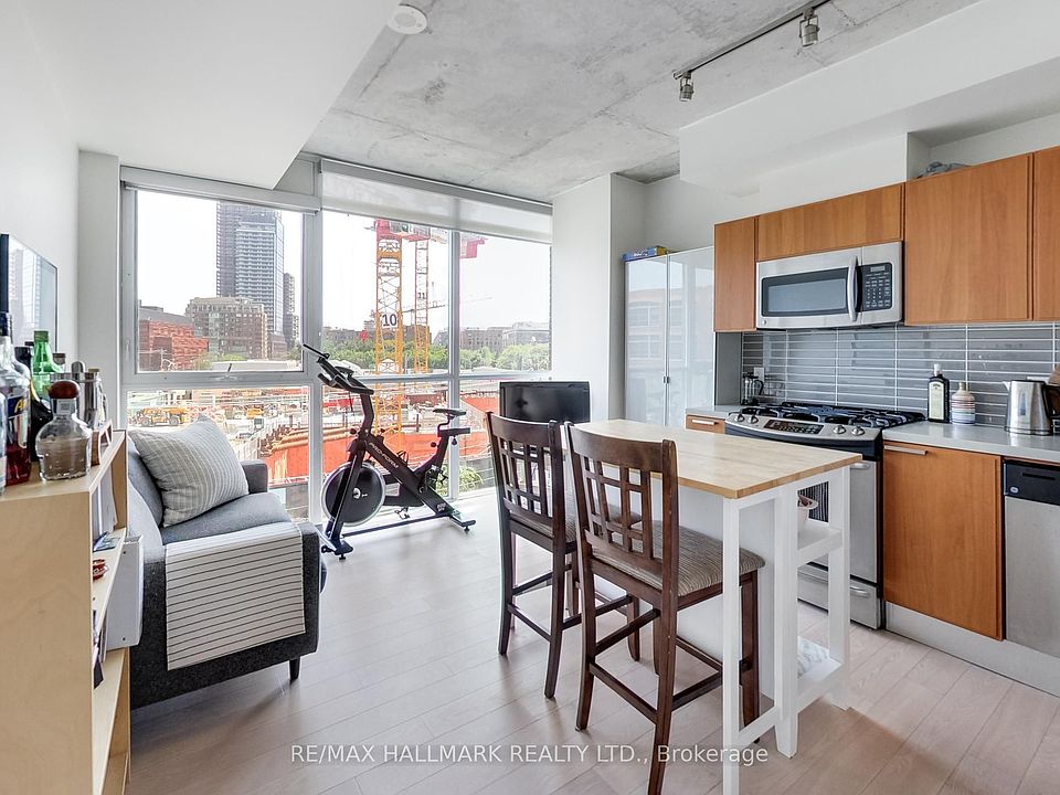 1st image of 318 King St E Unit 317
