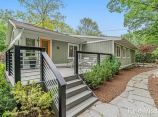 3645 Reeds Lake Blvd SE, Grand Rapids, MI 49506