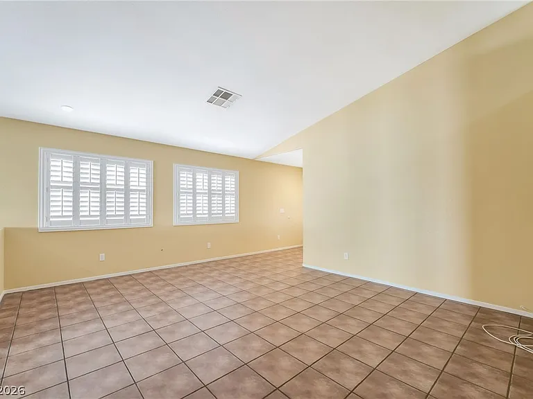 9346 Coral Berry St — Photo 8