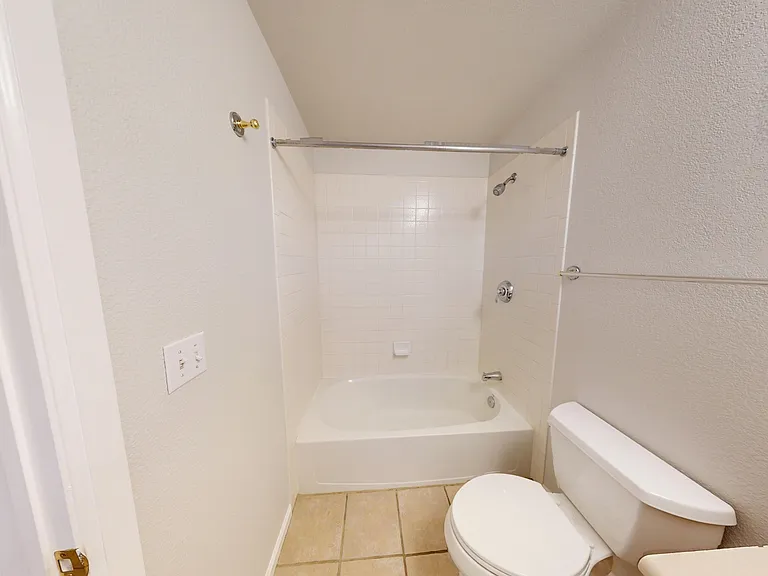 1610 Ames Ct #1 — Photo 27