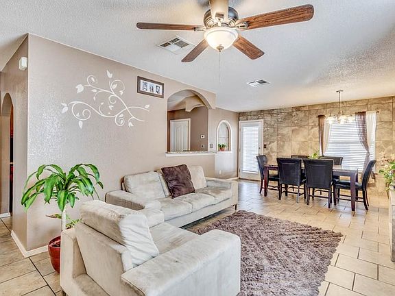 3rd image of 2216 Tierra Bonita Way