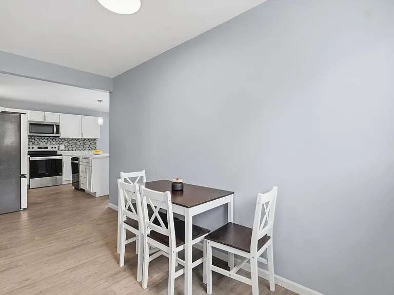 108 S Science St — Photo 30