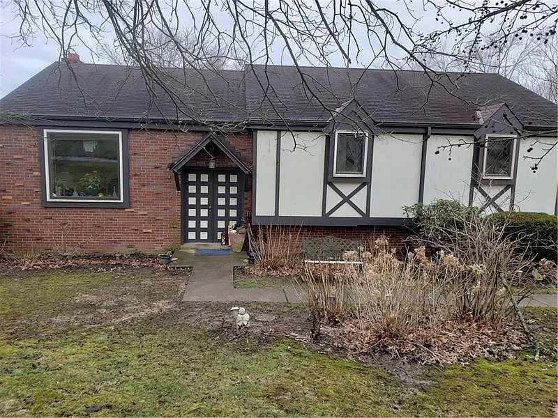 115 Sheffield Ln photo 1