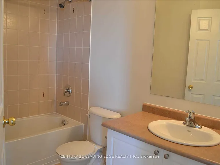 49 Celadine Dr — Photo 11