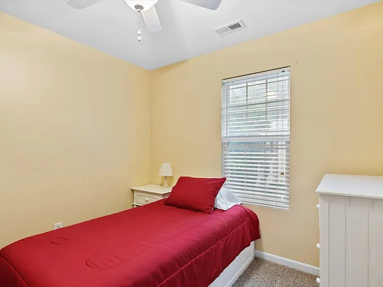 322 Anterbury Dr — Photo 8