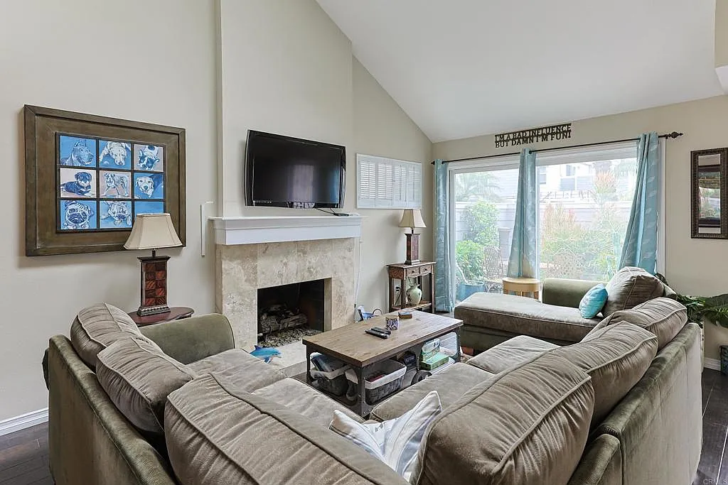 2 bed, 1472 sqft, $5,500 — Photo 4