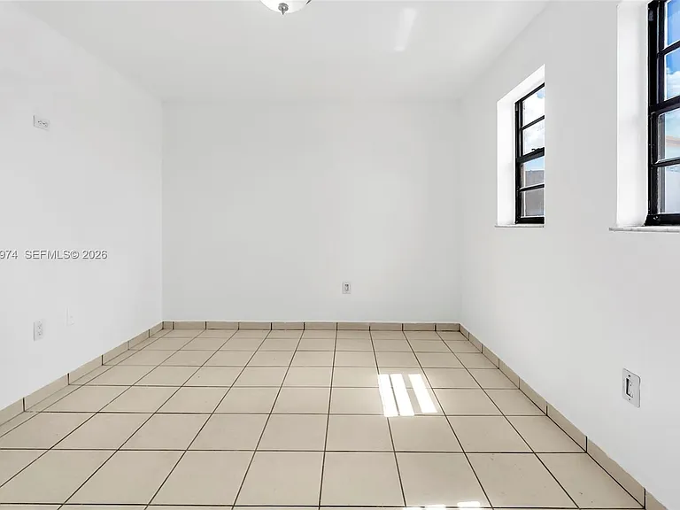 3945 SW 89th Ave #201 — Photo 13