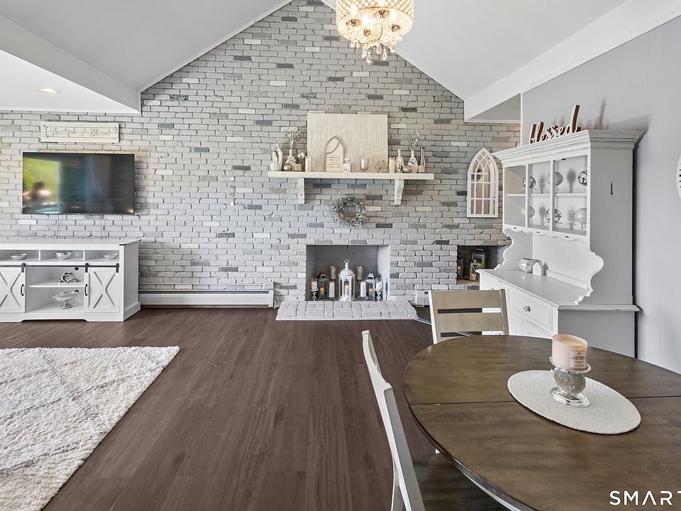 1st image of 264 Lyman Road #1-4
