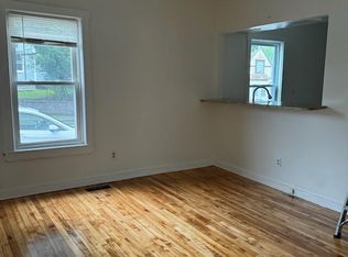 10 Oliver St #1, Worcester, MA 01603