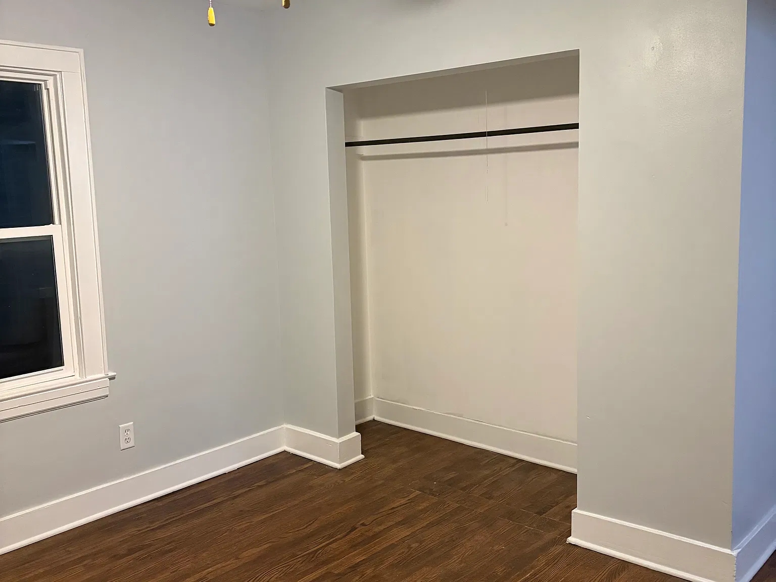 3 bed, 756 sqft, $2,000 — Photo 2