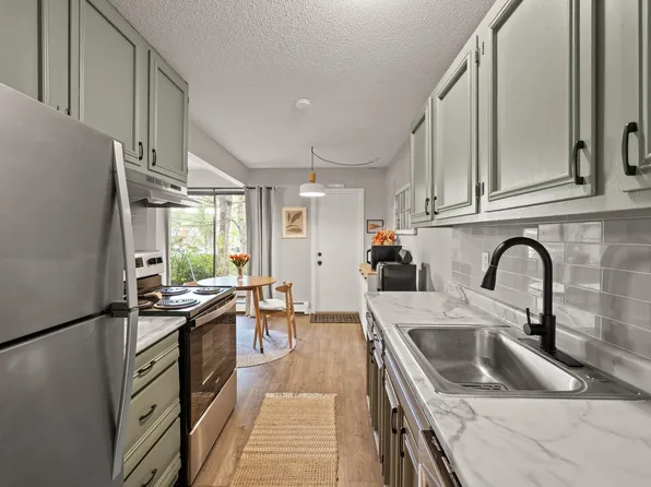 4500 Cedar Lake Rd S APT 1, Minneapolis, MN 55416