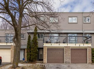2315 Bromsgrove Rd #117, Mississauga, ON L5J4A6
