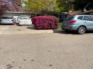 1106 E Howard Ct, Visalia, CA 93292