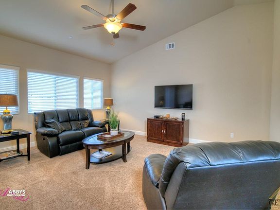 5th image of 9402 Laurelwood Ct