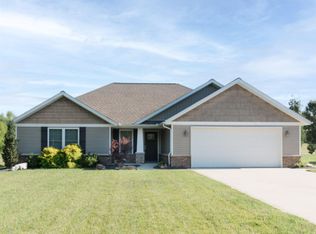 4282 W Thomas Ct, Jasper, IN 47546