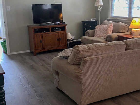 4th image of 1007 Camino Real Ct