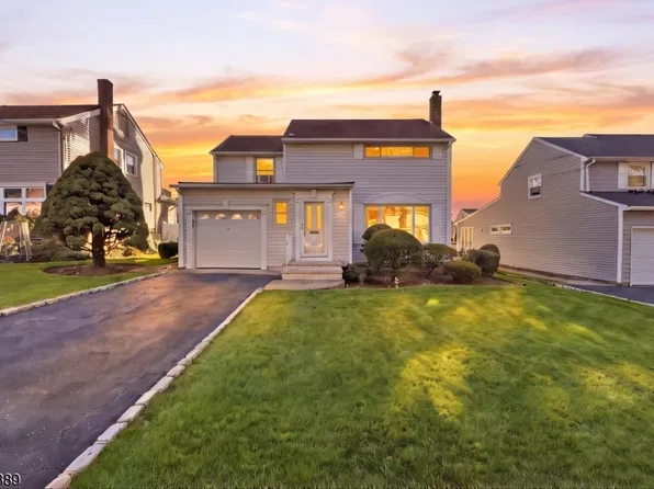 15 Brentwood Dr, Verona Twp., NJ 07044