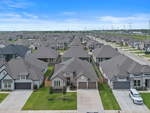 5th image of 4937 Dickens Landing Dr