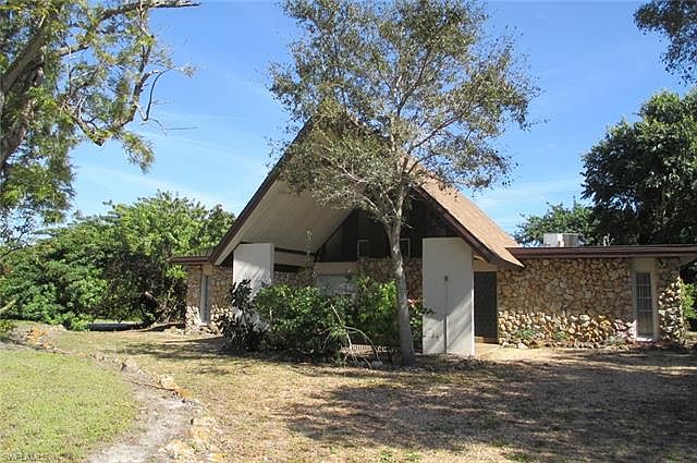 1st image of 5042 Napoli Dr