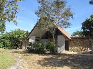5042 Napoli Dr, Naples, FL 34103