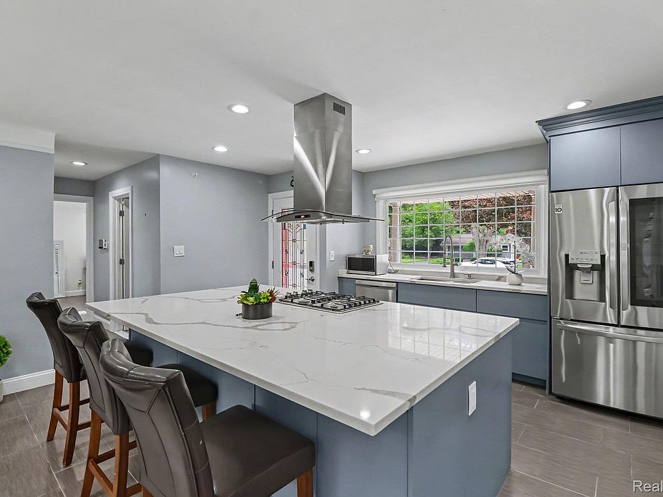2373 Rutherford Rd, photo 4