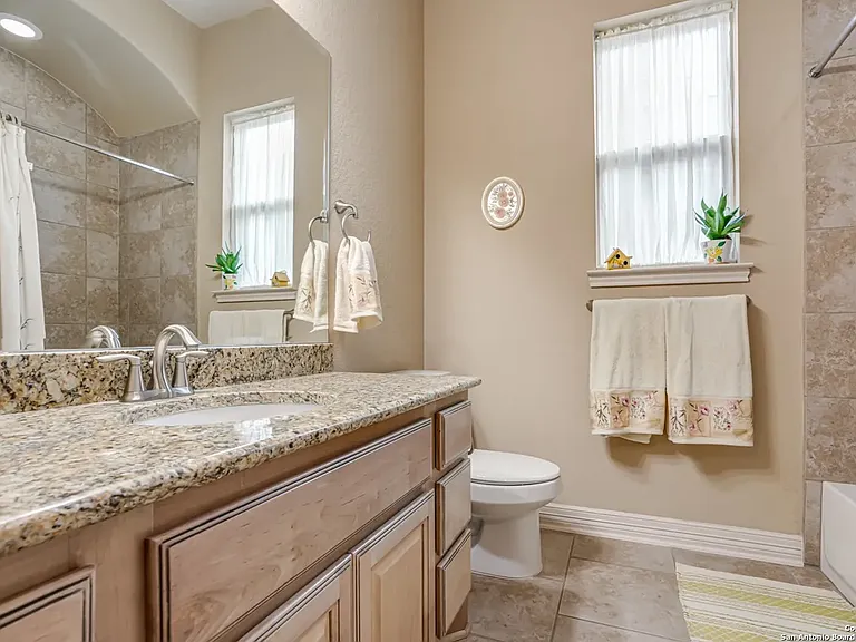 4519 Amorosa Way — Photo 11