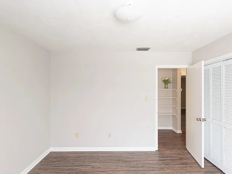 671 Holyoke Ct #C — Photo 7