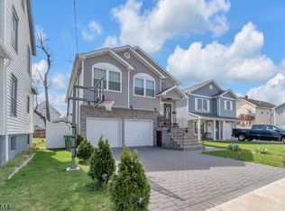 408 E 10th Ave, Roselle, NJ 07203