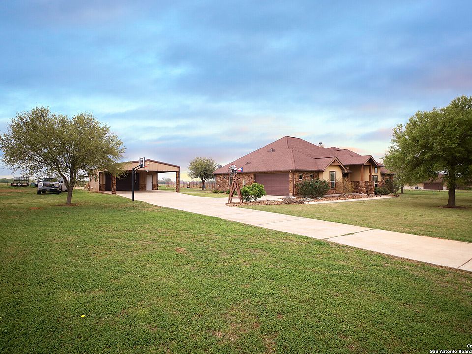 1st image of 535 COUNTY ROAD 223