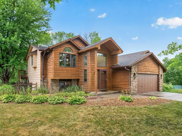 11607 Hillside Cir N, Champlin, MN 55316