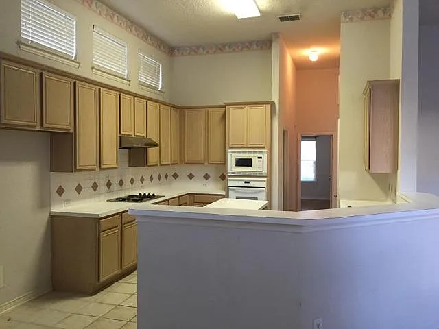 4408 Jenkins Dr — Photo 10