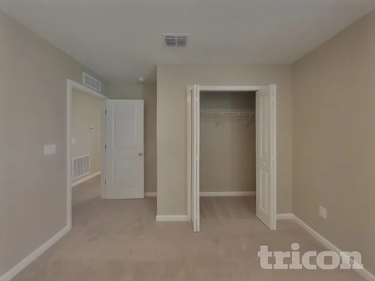 2873 Grand Finale St — Photo 9