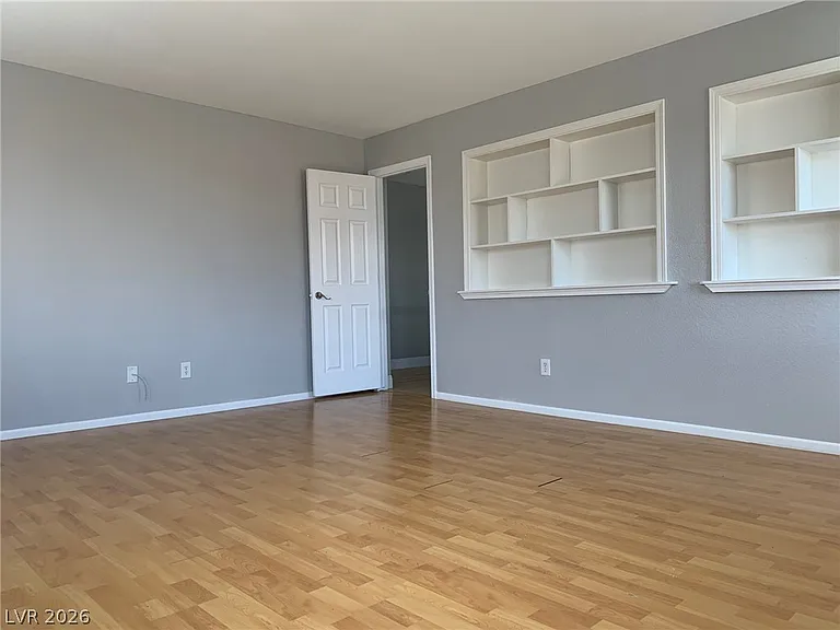 9933 W Diablo Dr — Photo 18