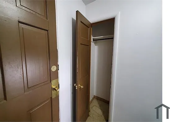 20 N Summit St #1B — Photo 14