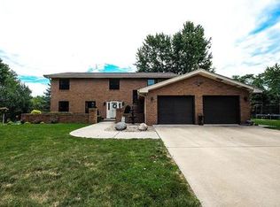 4306 Leonore Dr, Decatur, IL 62526