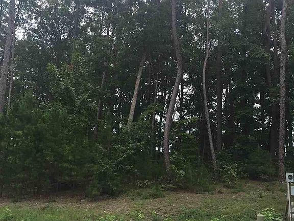 2nd image of 207 Sezanne Dr Lot 52