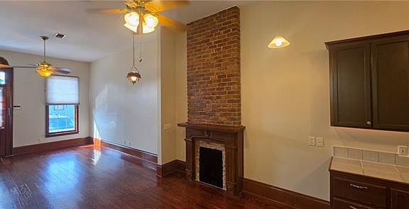 4th image of 520 David St