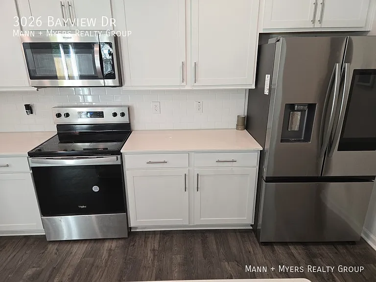 3026 Bayview Dr — Photo 15
