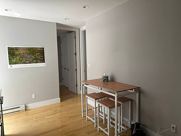 5th image of 1569 Lexington Ave APT 9