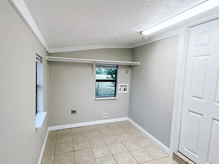2900 County Road 285 — Photo 7