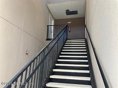 3rd image of 9670 Amarante Cir Unit 9