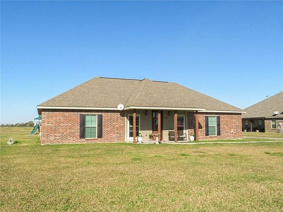 3rd image of 7468 Clydesdale Dr