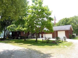 710 E 2nd St, Manchester, OH 45144