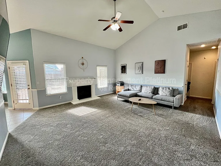 6859 E Cortland Ave — Photo 19