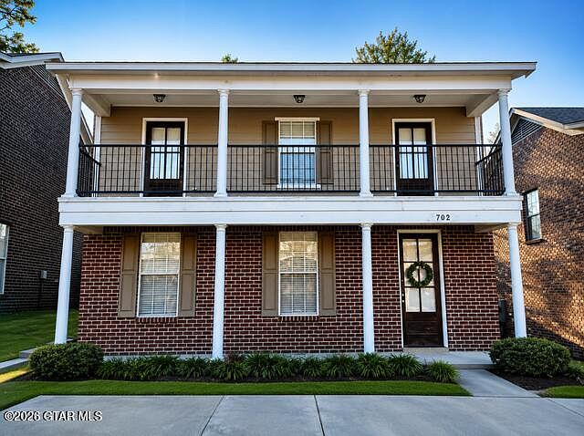 1st image of 702 Southpointe Commons Loop