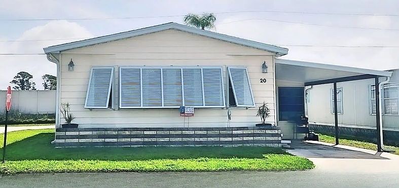1st image of 20 Boca Ciega St
