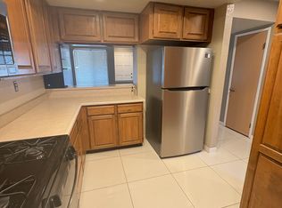 931 Martin Dr APT 3, Escondido, CA 92026