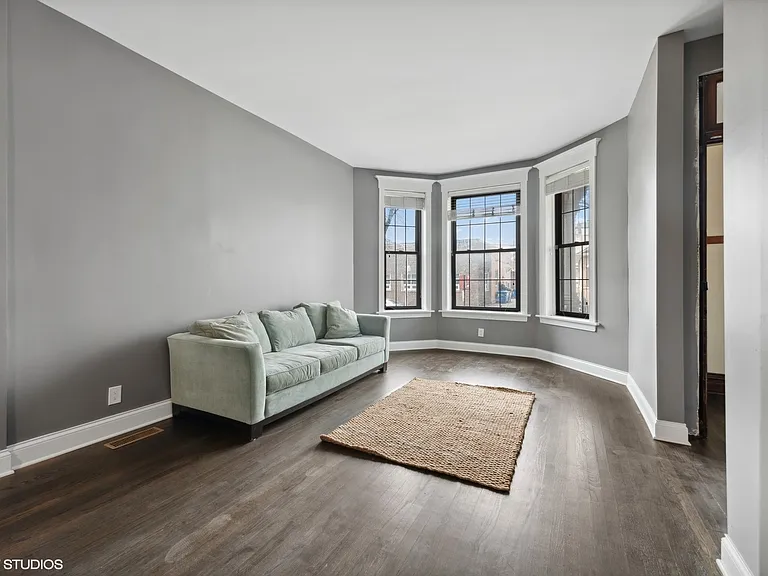 3727 N Clifton Ave #1 — Photo 4